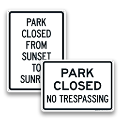 Image of Park Closed & Open Signs